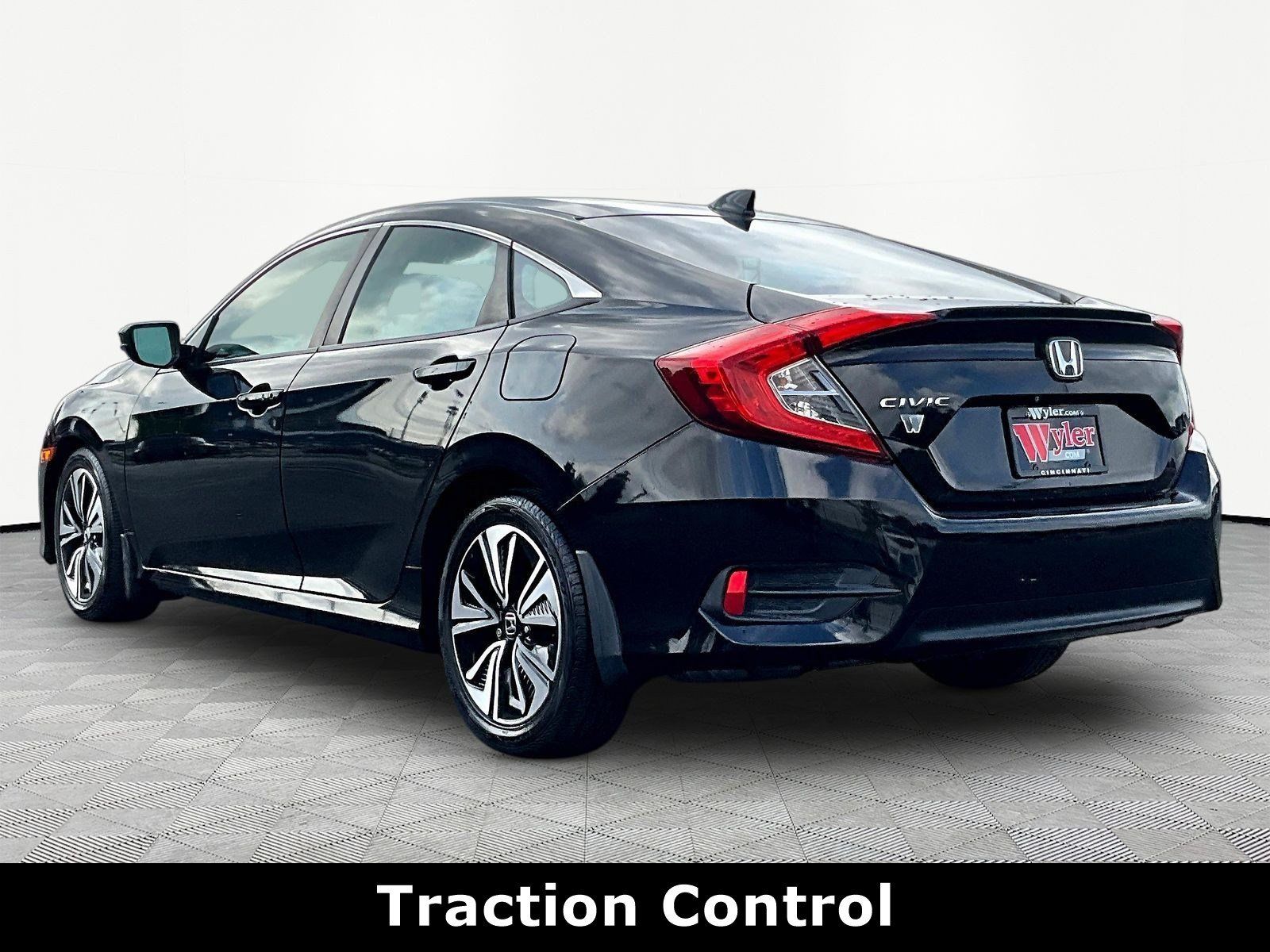 Used 2016 Honda Civic EX-T image 4