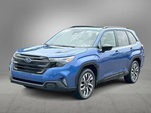 Used 2025 Subaru Forester Touring AWD/4WD image 1