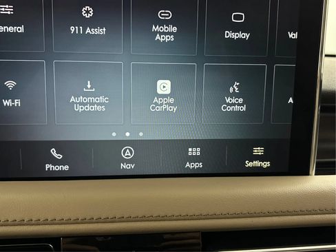 Used 2023 Lincoln Aviator Reserve w/ Equipment Group 201A AWD/4WD image 45