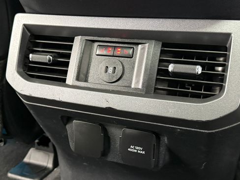 Used 2023 Ford F250 Lariat w/ Lariat Ultimate Package image 35