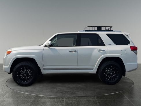 Used 2013 Toyota 4Runner SR5 w/ Convenience Pkg AWD/4WD image 5