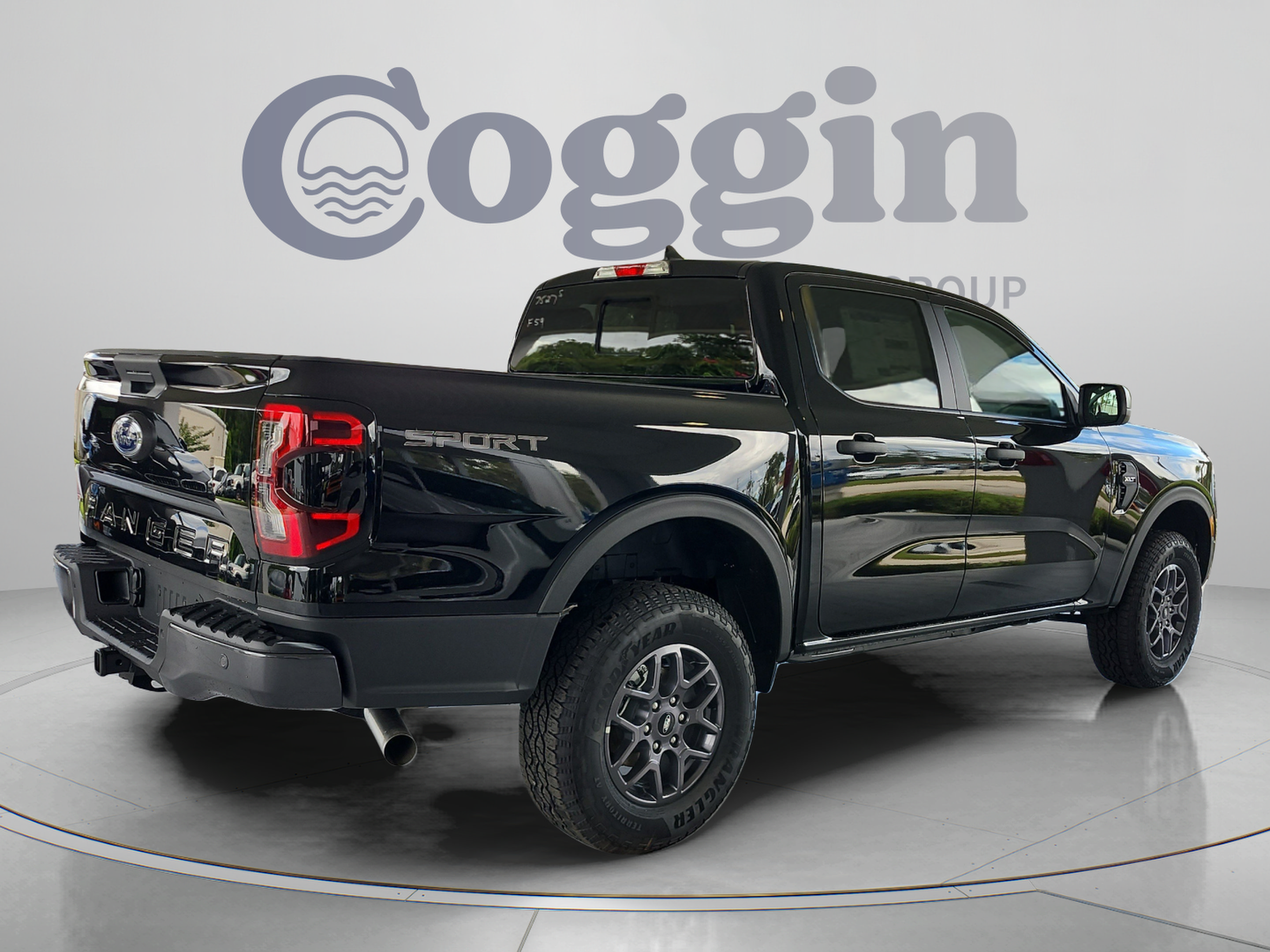 New 2026 Ford Ranger XLT w/ Equipment Group 301A High RWD image 5