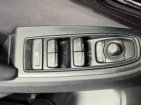 Used 2021 Subaru Impreza 2.0i Sport image 16