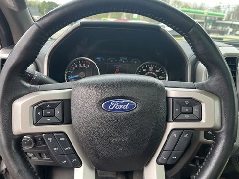 Used 2018 Ford F150 Lariat AWD/4WD image 21