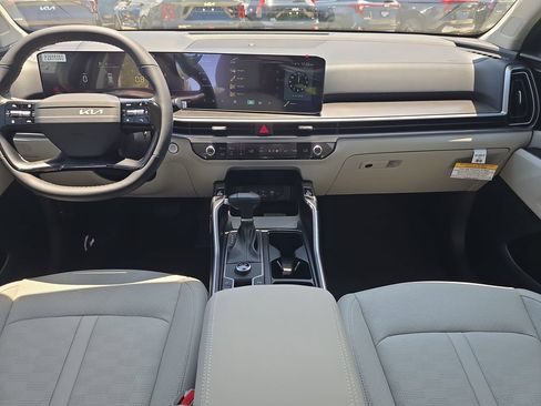 New 2026 Kia Sorento S FWD image 12