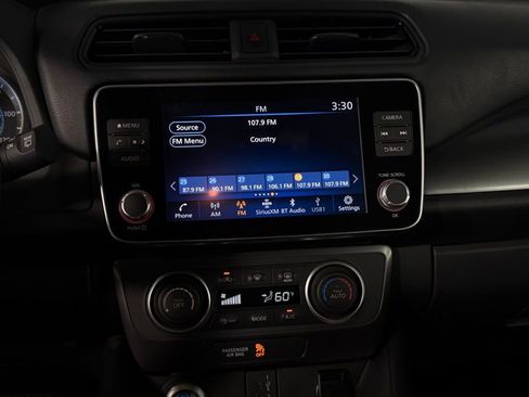 Used 2022 Nissan Leaf S Plus image 13