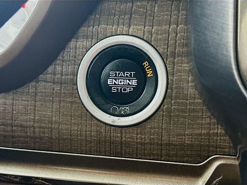 Used 2021 RAM 2500 Limited image 27