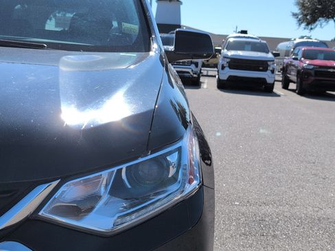 Used 2020 Chevrolet Traverse LS image 12