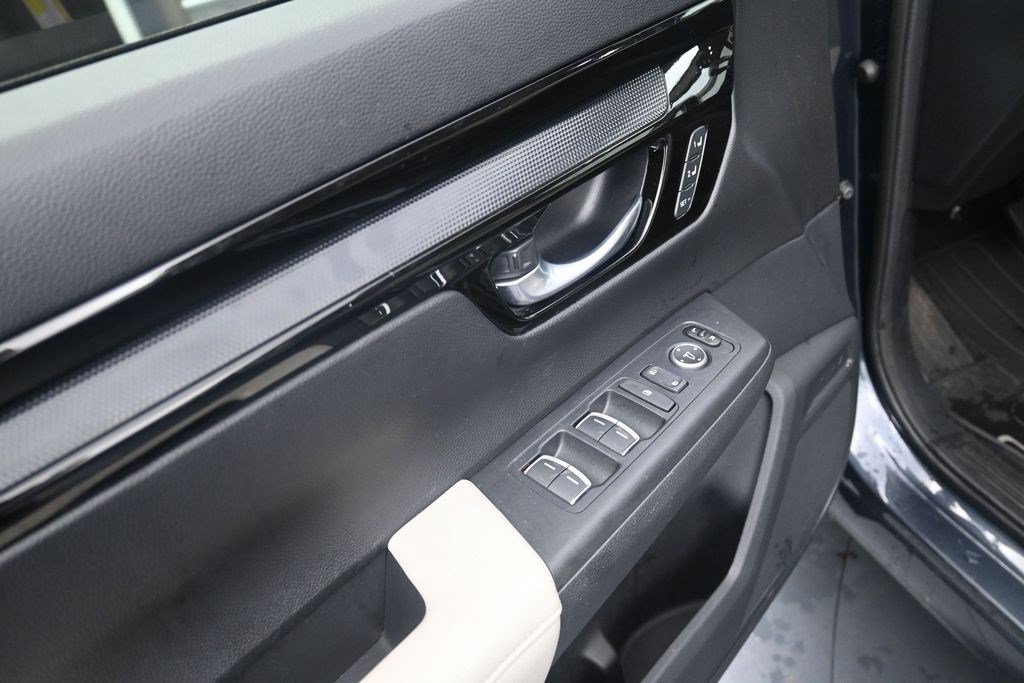 Used 2023 Honda CR-V EX-L image 18