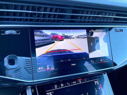 Used 2025 Audi Q7 3.0T Prestige image 25