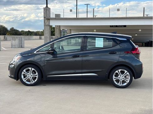 Used 2019 Chevrolet Bolt LT image 4