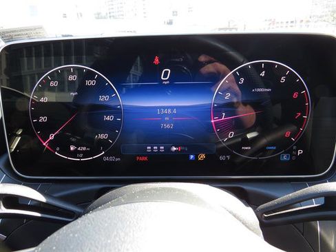 Used 2025 Mercedes-Benz C 300 4MATIC Sedan image 13