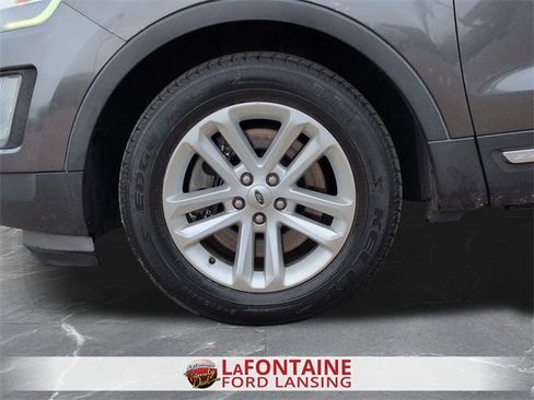 Used 2016 Ford Explorer XLT w/ Equipment Group 202A image 34