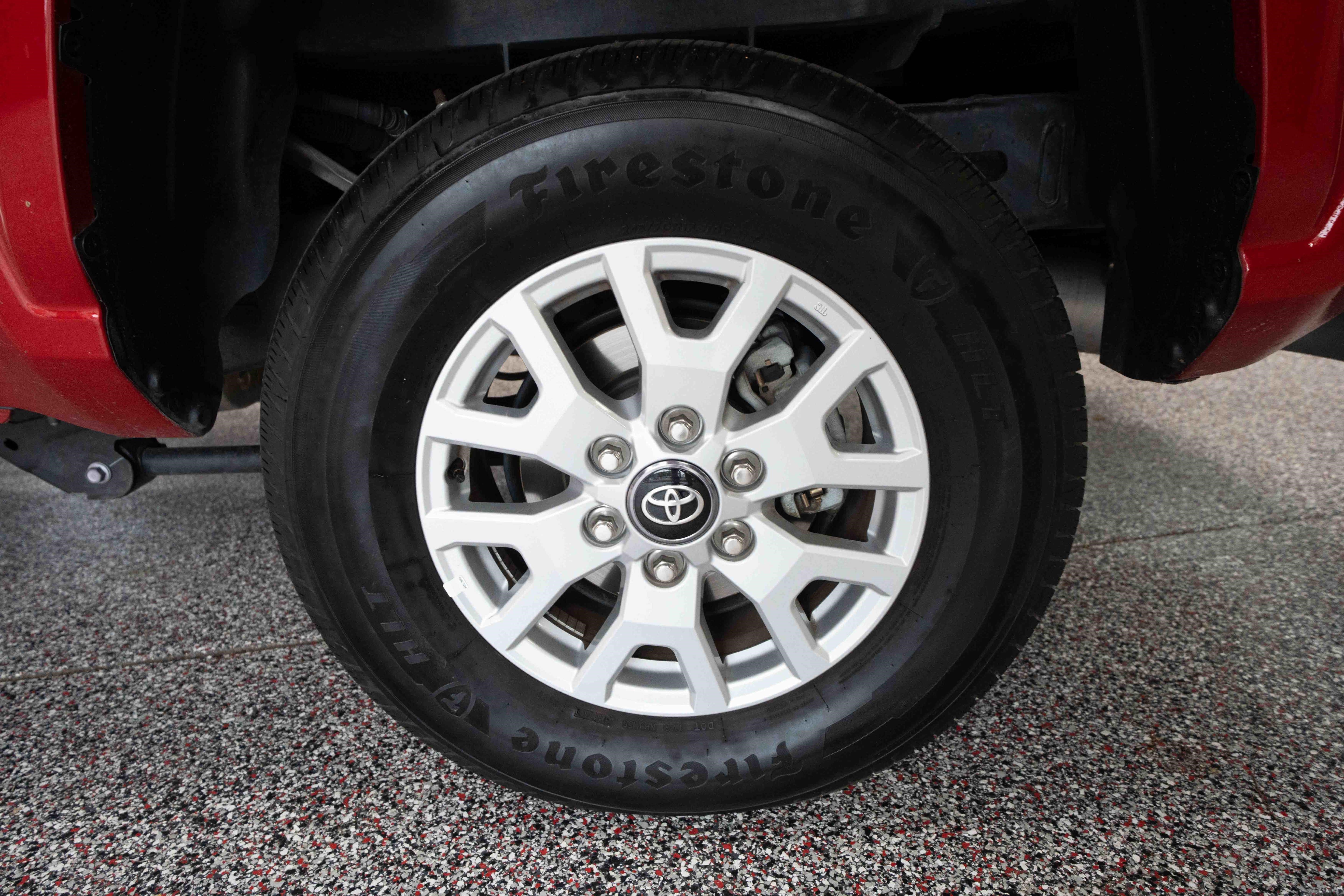 Certified 2026 Toyota Tacoma SR5 AWD/4WD image 29