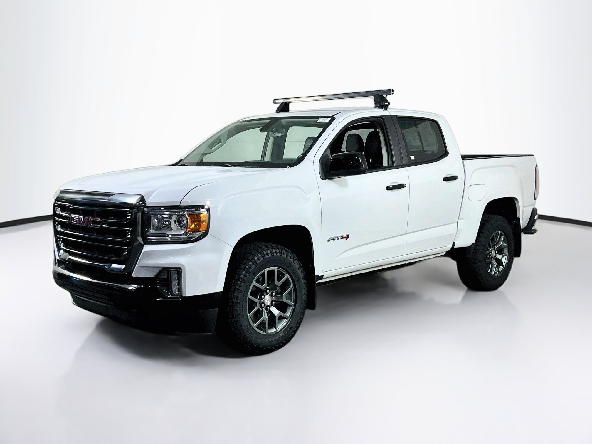 Used 2022 GMC Canyon AT4 w/ Trailering Package AWD/4WD image 1