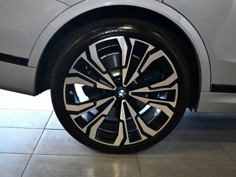 Used 2023 BMW X7 M60i w/ Executive Package image 51
