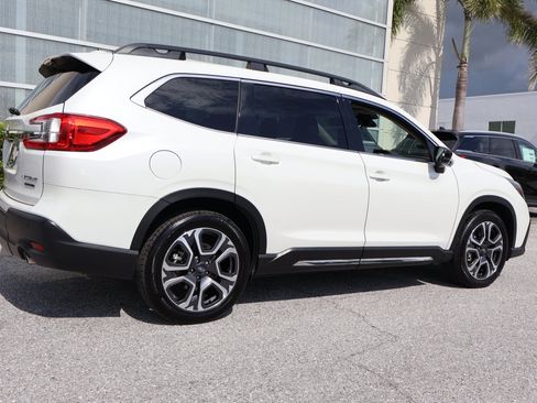 Used 2024 Subaru Ascent Limited w/ Technology Package AWD/4WD image 10