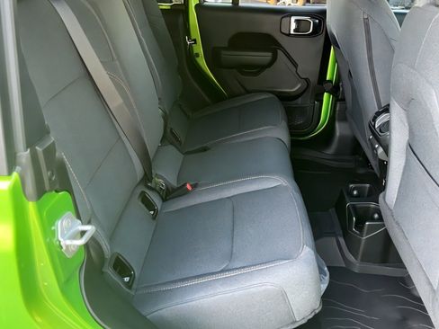 New 2025 Jeep Gladiator Willys image 12