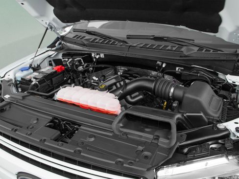 Used 2018 Ford F150 Lariat w/ Equipment Group 501A Mid AWD/4WD image 14