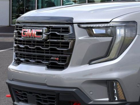 New 2026 GMC Acadia AT4 image 13