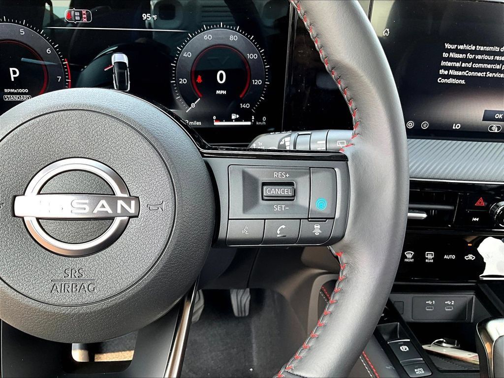 Used 2026 Nissan Kicks SR FWD image 20