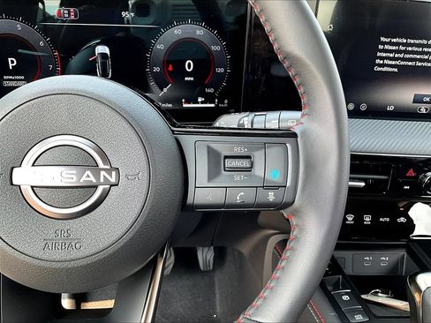 Used 2026 Nissan Kicks SR FWD image 20