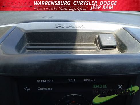 Used 2019 RAM 2500 Big Horn w/ Night Edition AWD/4WD image 19