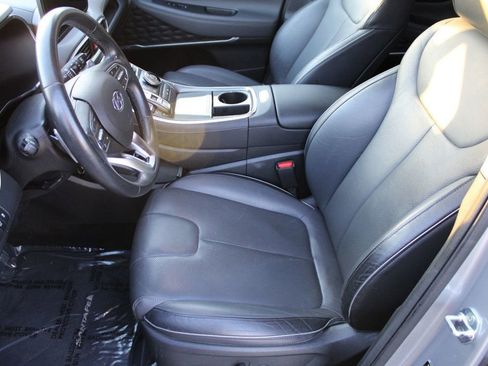 Used 2021 Hyundai Santa Fe SEL w/ Convenience + Premium Package image 15