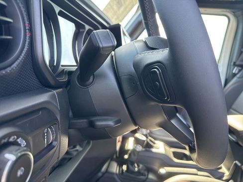 New 2026 Jeep Wrangler Rubicon image 40