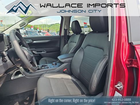 Used 2025 Ford Ranger Lariat image 10