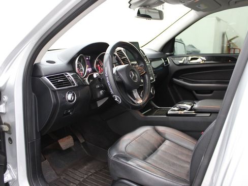 Used 2017 Mercedes-Benz GLS 450 4MATIC image 7