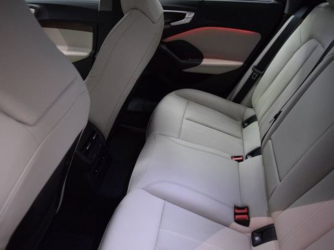 New 2025 Audi A5 2.0T Prestige image 5