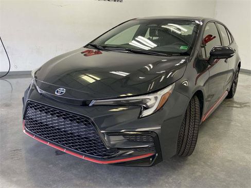 Certified 2023 Toyota Corolla SE w/ SE Package image 7