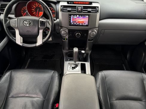 Used 2010 Toyota 4Runner SR5 w/ Premium Pkg w/Leather image 3