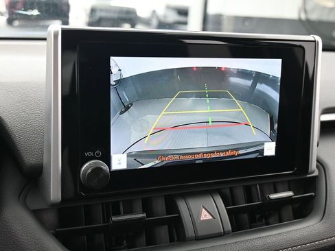 Used 2024 Toyota RAV4 XLE image 20