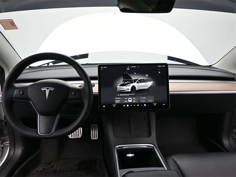 Used 2023 Tesla Model 3 Performance image 30