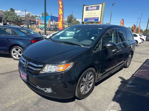 Used 2016 Honda Odyssey Touring Elite image 3