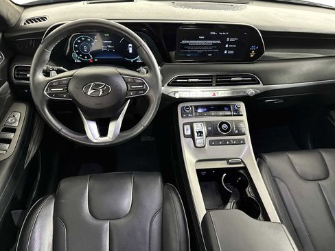 Used 2022 Hyundai Palisade Calligraphy image 13