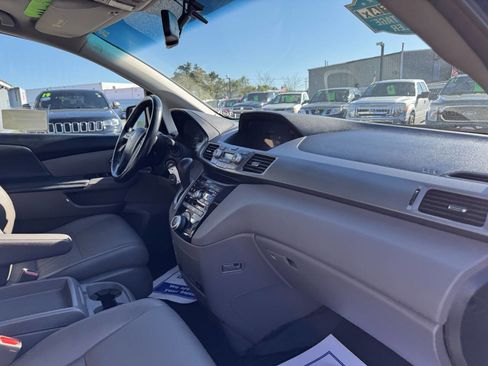 Used 2012 Honda Odyssey EX-L image 32