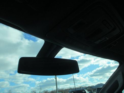 Certified 2023 GMC Sierra 2500 SLT w/ SLT Premium Package image 29