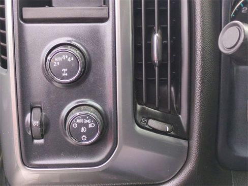 Certified 2017 Chevrolet Silverado 1500 LT w/ All Star Edition image 17