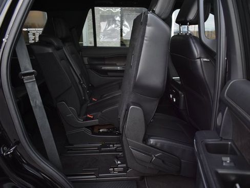 Used 2021 Ford Expedition Limited image 53