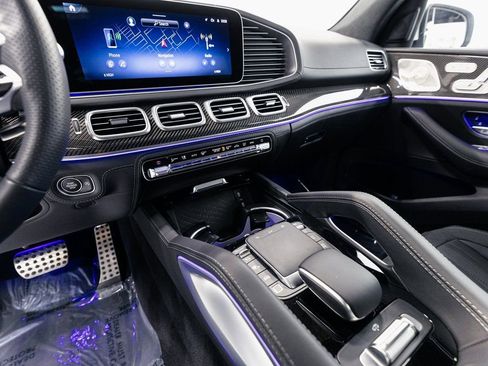 Used 2025 Mercedes-Benz GLE 63 AMG S image 15