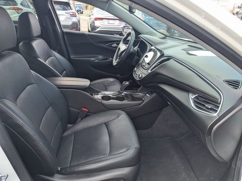 Used 2016 Chevrolet Malibu Premier w/ Driver Confidence Package II image 33