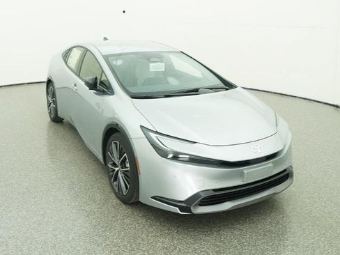 New 2026 Toyota Prius XLE image 14