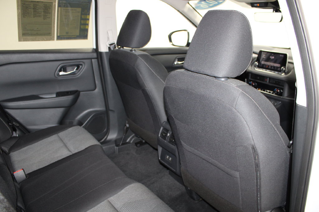 Used 2026 Nissan Rogue SV w/ Cold Weather Package FWD image 26