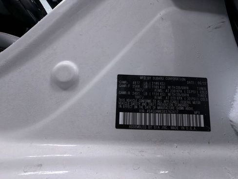 Certified 2025 Subaru Crosstrek 2.5i Limited image 17