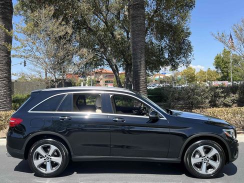 Used 2018 Mercedes-Benz GLC 300 4MATIC image 17