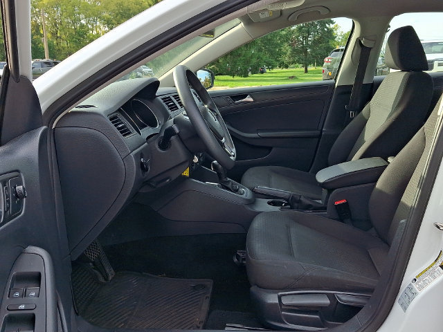 Used 2016 Volkswagen Jetta S FWD image 13