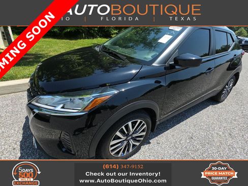 Used 2024 Nissan Kicks SV FWD image 1
